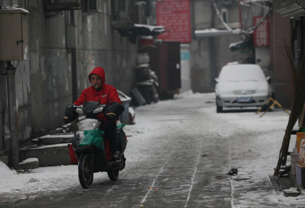 Photo: 北京 大雪 送餐, by 大杨