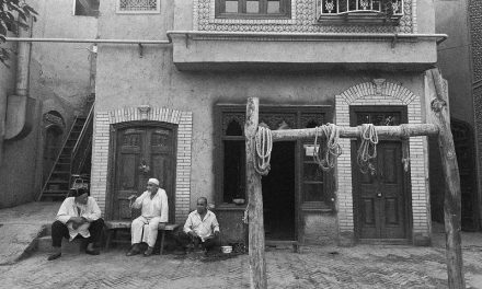Photo: Kashgar Artisans, by Àlex Moreno Fuster