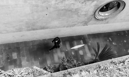 Photo: The Corridor (Chongqing), by Gauthier DELECROIX – 郭天