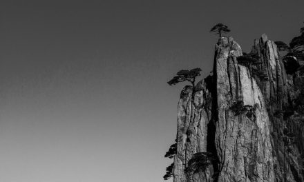 Photo: Yellow Mountain, China, by Lei Han