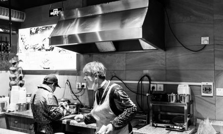 Photo: 什么？- What?, by Gauthier DELECROIX – 郭天