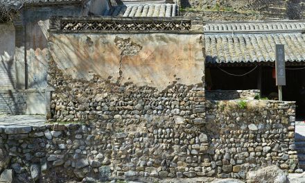 Photo: stone wall, by Great Han
