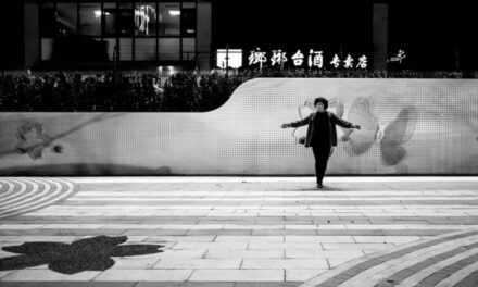 Photo: Butterflying, by Gauthier DELECROIX