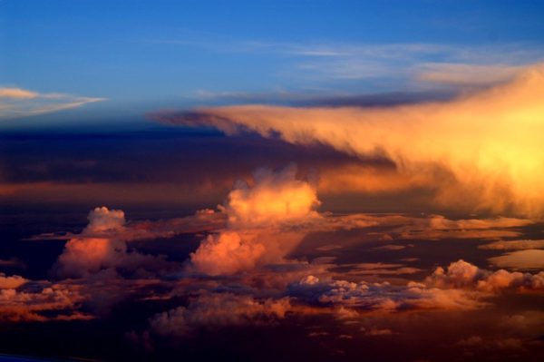 Photo: Clouds, by Xianyi Shen