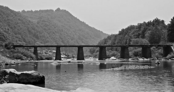 Photo: Old bridge, by sung ming whang