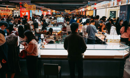 Photo: Shuibei Gold market, Shenzhen, by QuantFoto