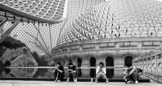 Photo: WeChat group, by Gauthier DELECROIX